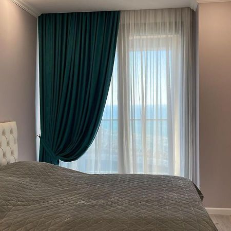 Balmaral Apart Hotel Batumi Eksteriør billede