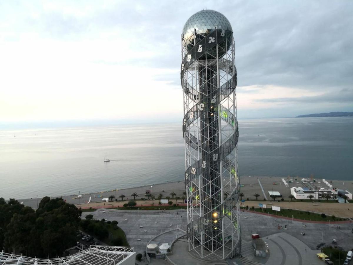 Balmaral Apart Hotel Batumi Eksteriør billede