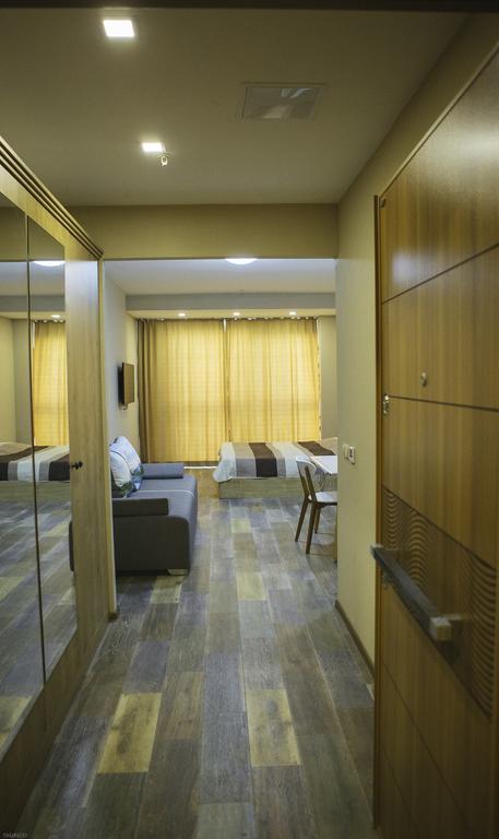 Balmaral Apart Hotel Batumi Eksteriør billede