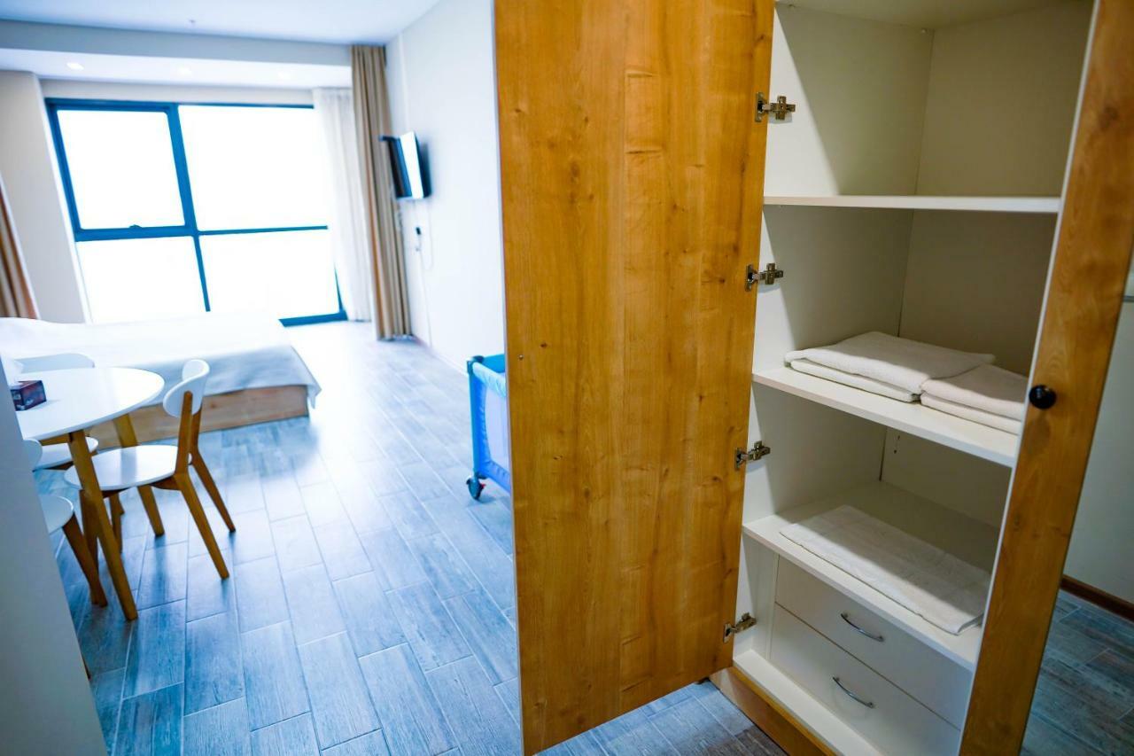 Balmaral Apart Hotel Batumi Eksteriør billede