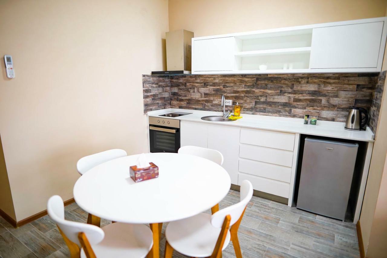 Balmaral Apart Hotel Batumi Eksteriør billede